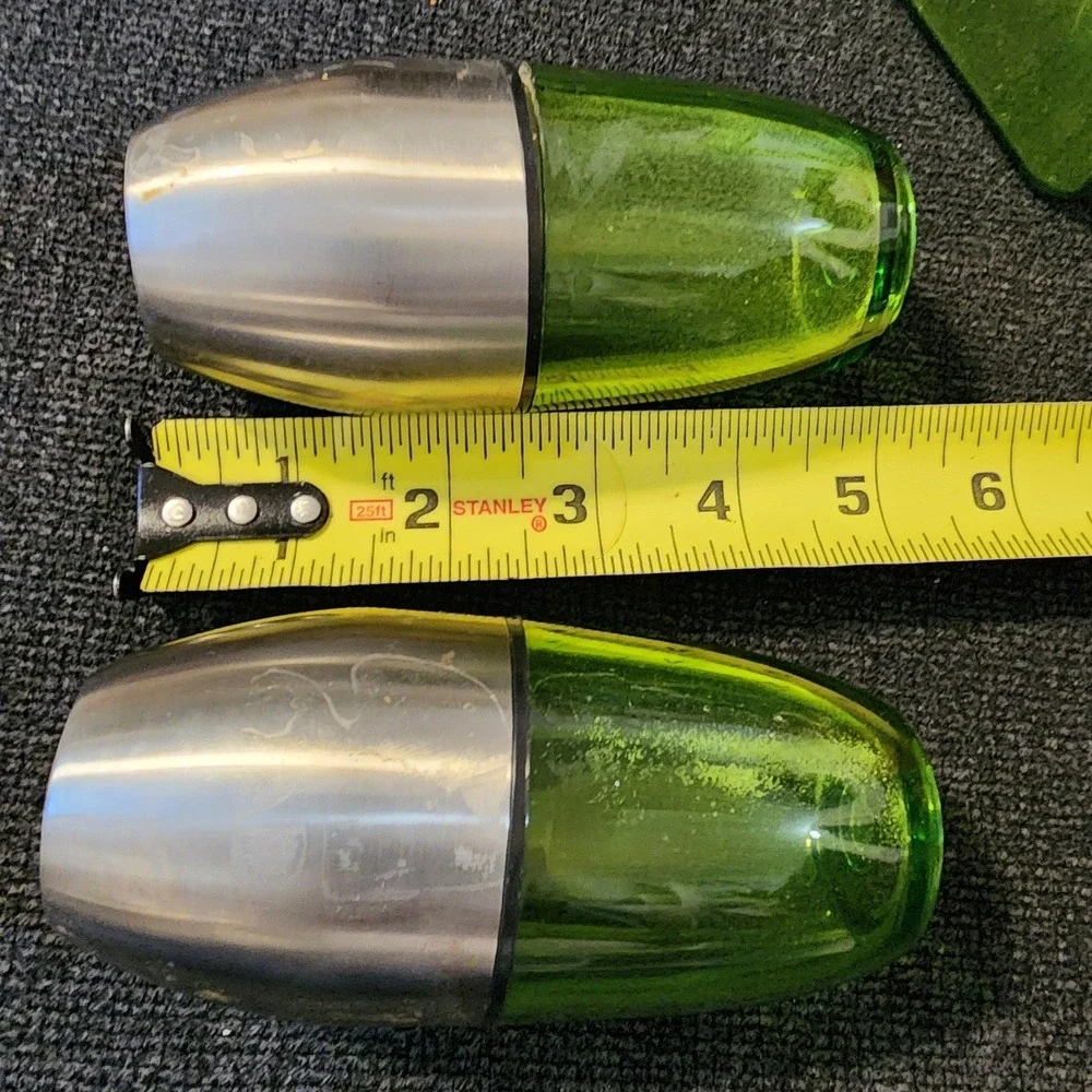 Retro/Vintage Lucite Lime Green Salt/Pepper Shaker‎ & Caddy W/Handle